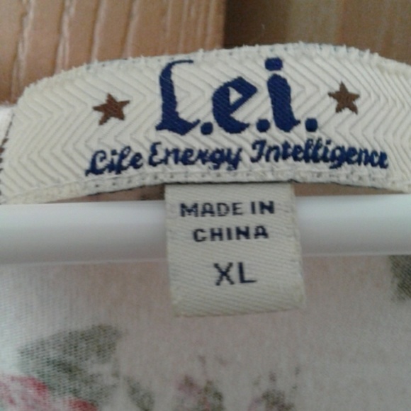 Floral short sleeve tie back dress shirt - Picture 3 of 4